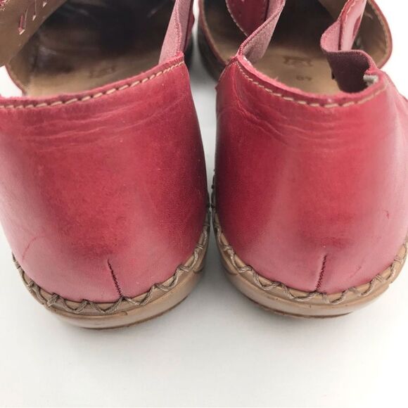 Remonte Dorndorf Red Leather Laser Cut Slip On Closed Toe Gladiator Shoes - Picture 10 of 16